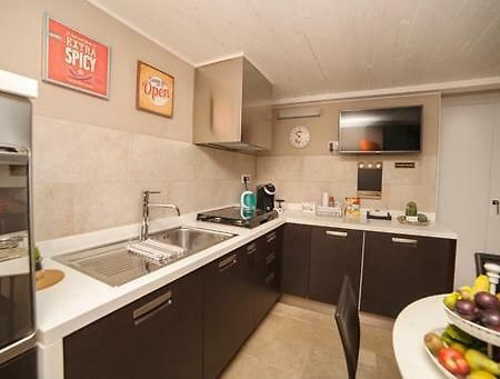 Oroverde B&B Trani Eksteriør bilde