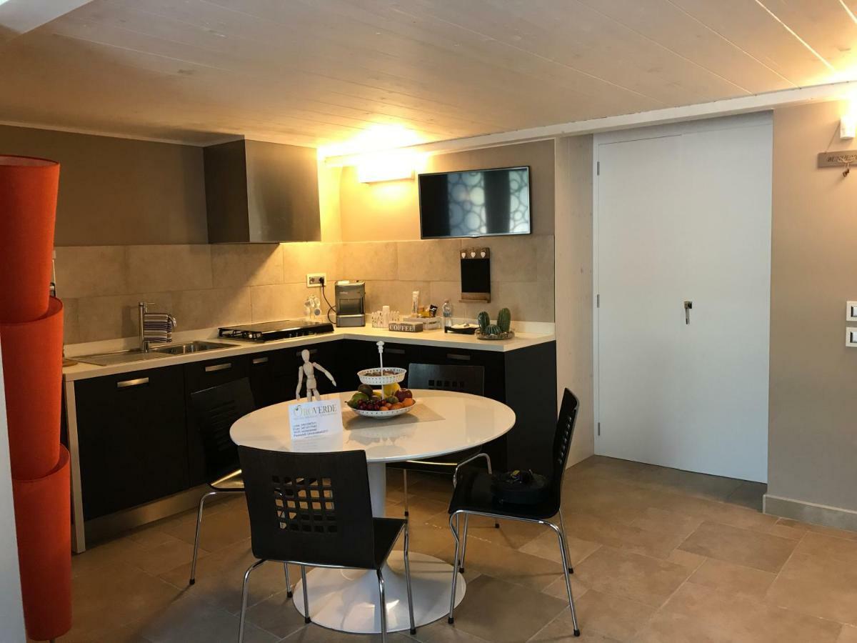Oroverde B&B Trani Eksteriør bilde