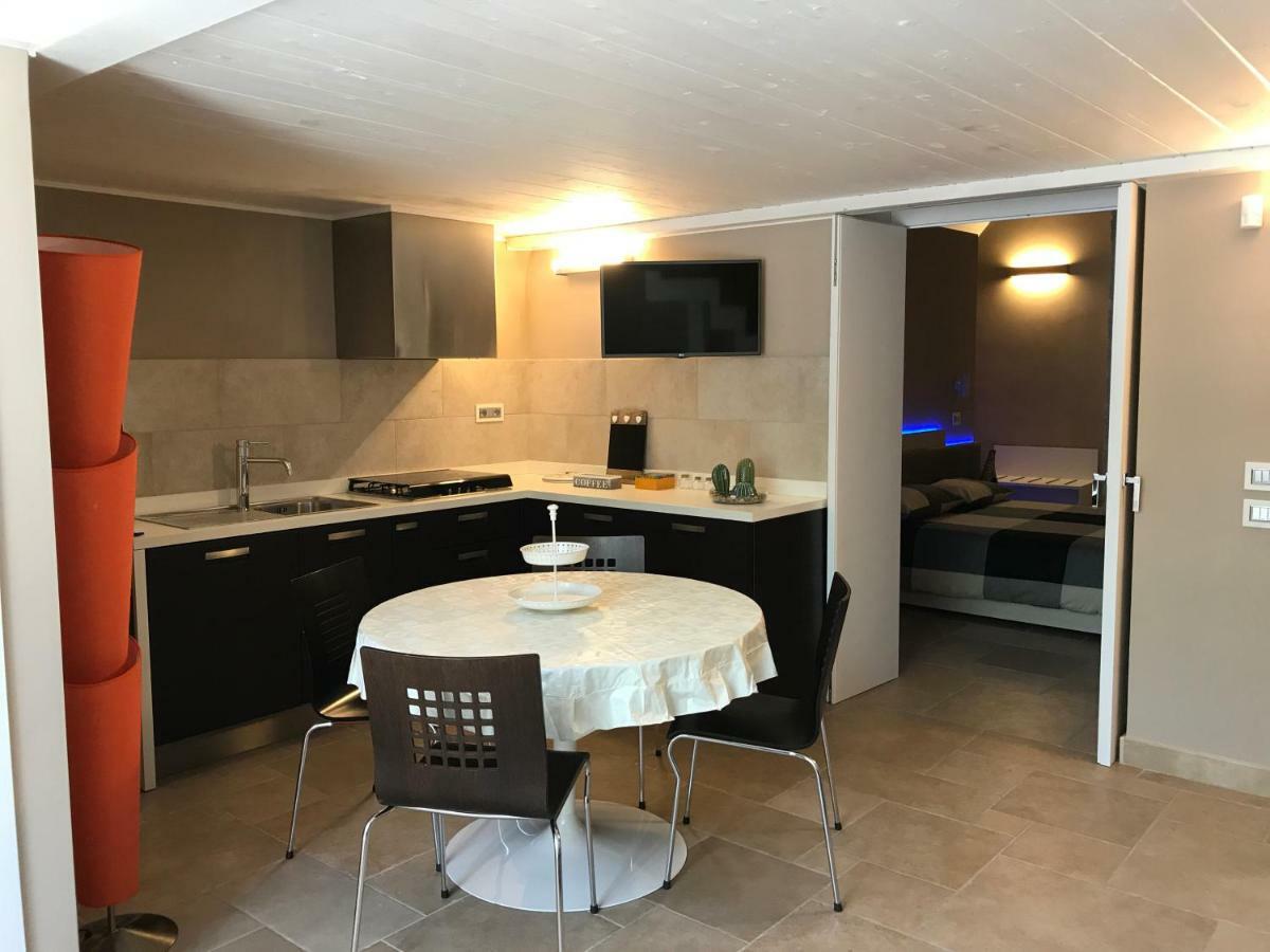 Oroverde B&B Trani Eksteriør bilde