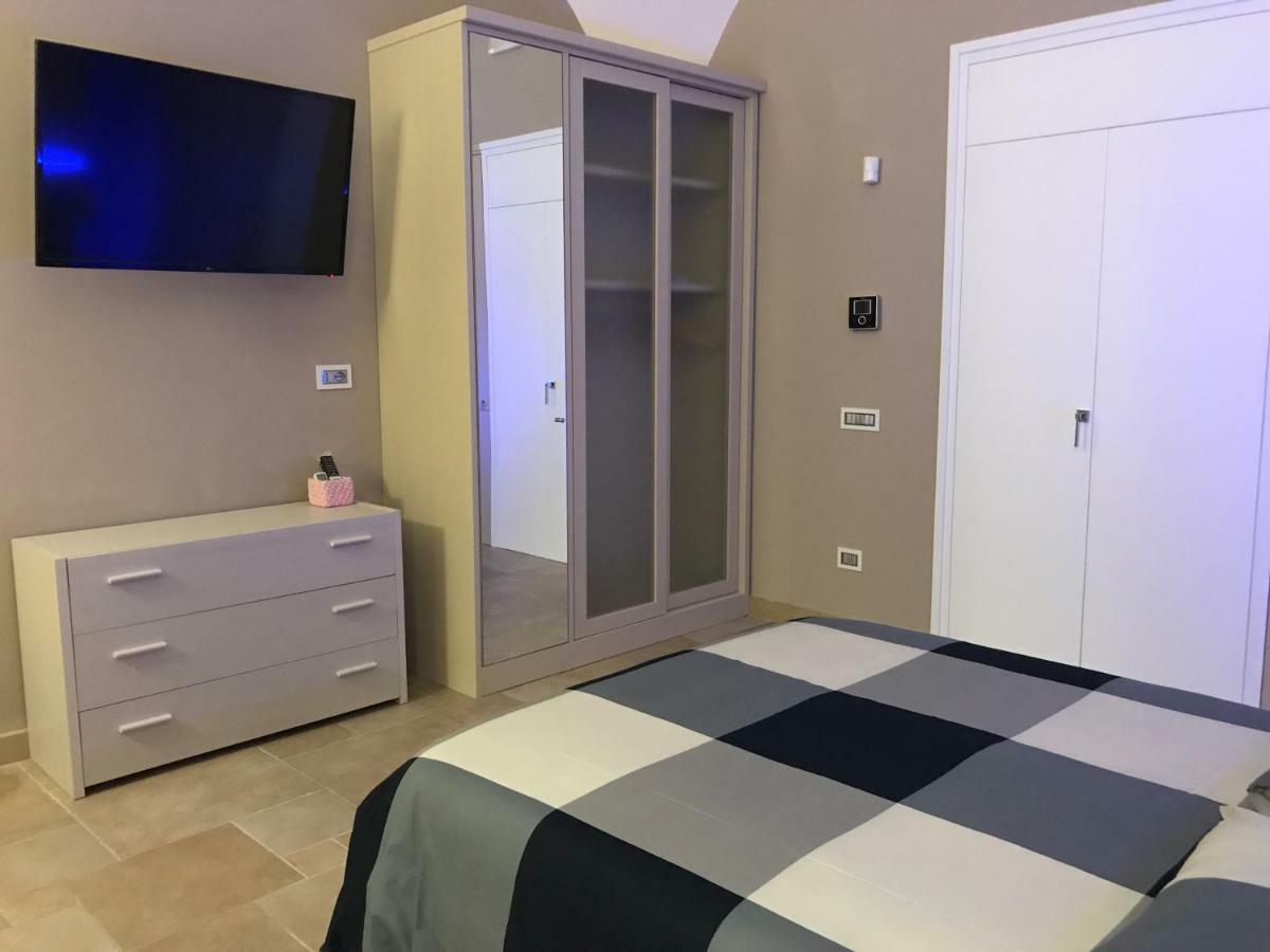 Oroverde B&B Trani Eksteriør bilde